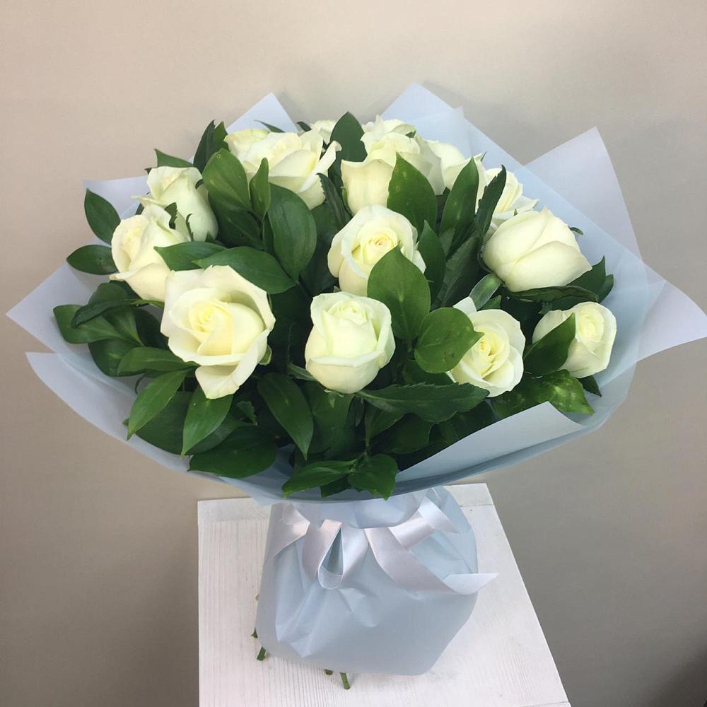Букет 15 Белых роз Проуд в Воскресенске