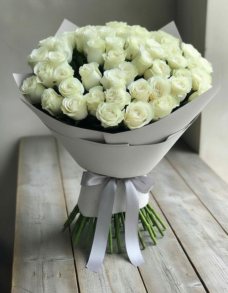 Букет 35 Белых роз в Воскресенске