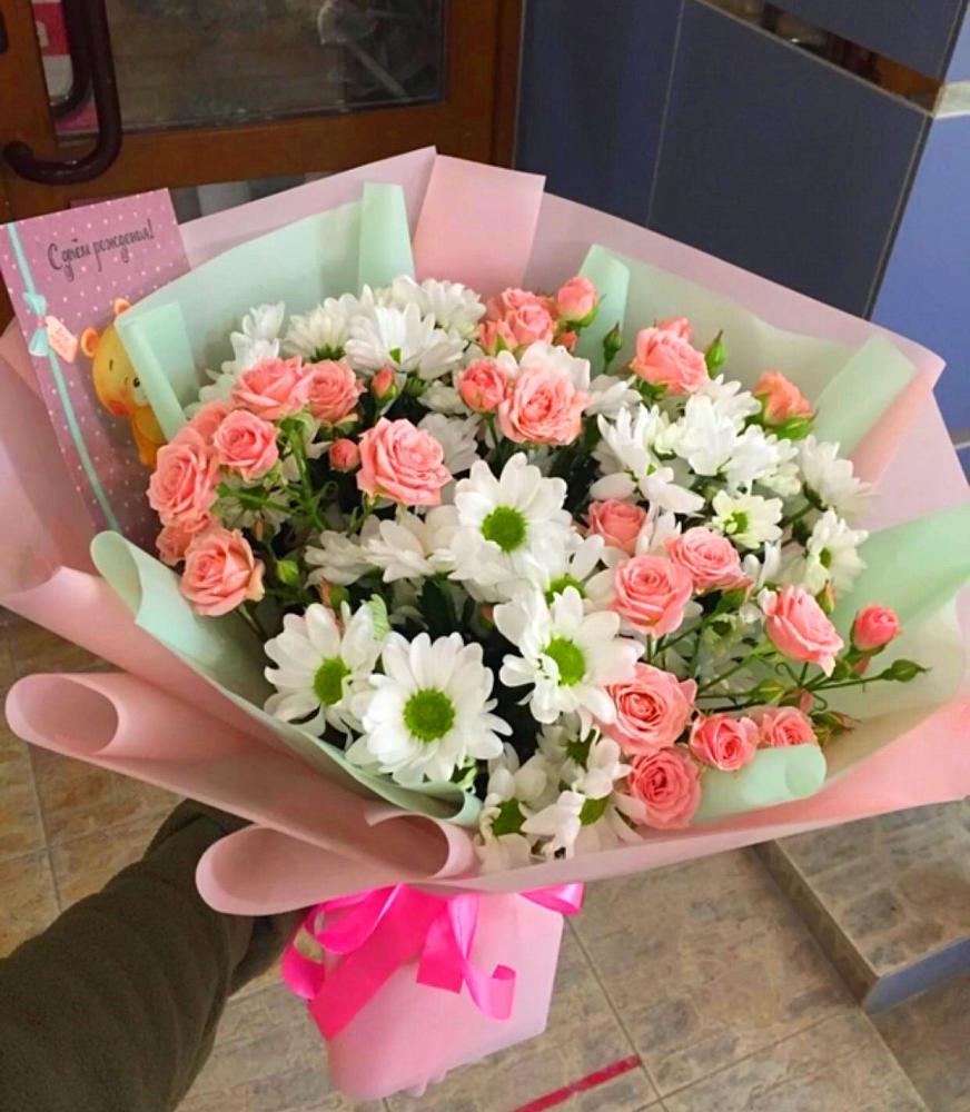 Букет цветов из: Розы и Хризантемы в Воскресенске