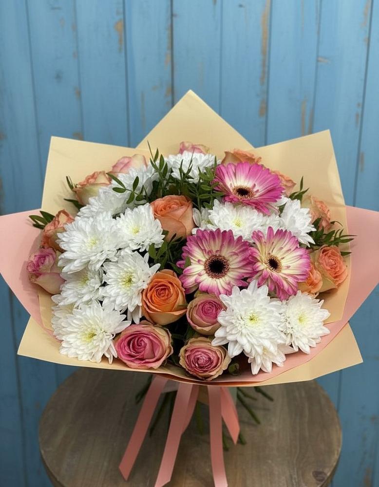 Букет цветов из: Розы, Герберы и Хризантемы в Воскресенске