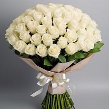 Букет 101 беля роза Белоснежка в Воскресенске