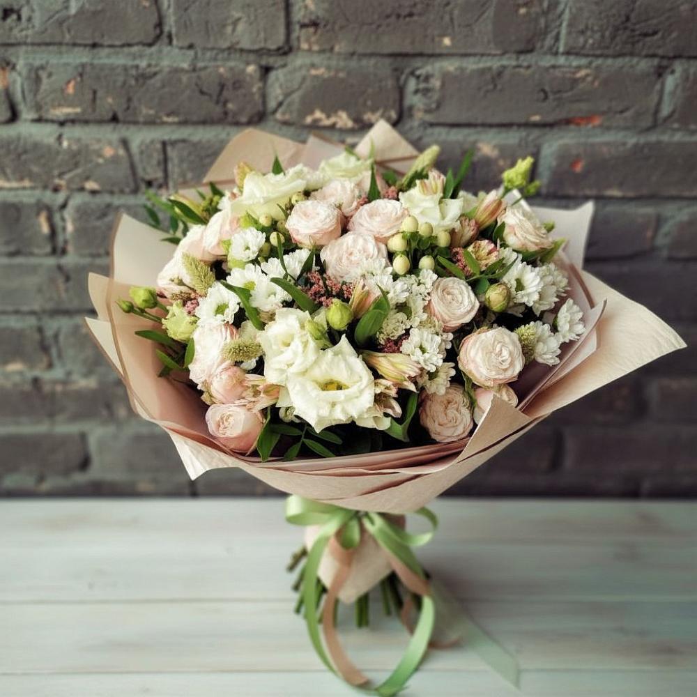 Букет цветов из: Альстромерии, Розы и Хризантемы в Воскресенске