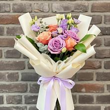 Букет цветов из:  Лизиантусы и Розы #REPLACE_PRED# Воскресенске