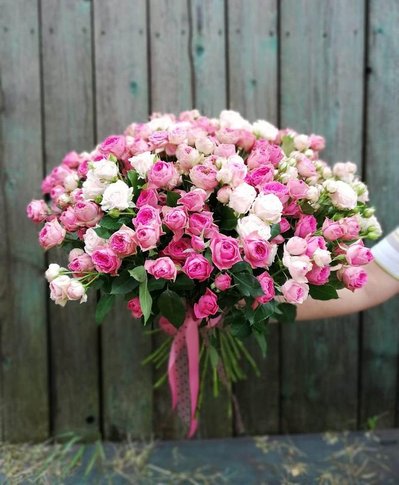 Букет Розовые кустовые розы Натали и Лав Лидия в Воскресенске