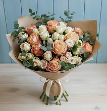 Букет цветов из:  Альстромерии и Розы в Воскресенске